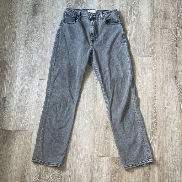 Abercrombie & Fitch Womens The Ankle Straight Ultra High Rise Gray Jean 28 long - Picture 6 of 7